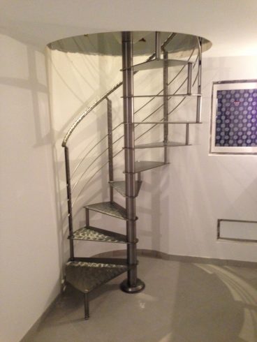 scala a chiocciola in legno
